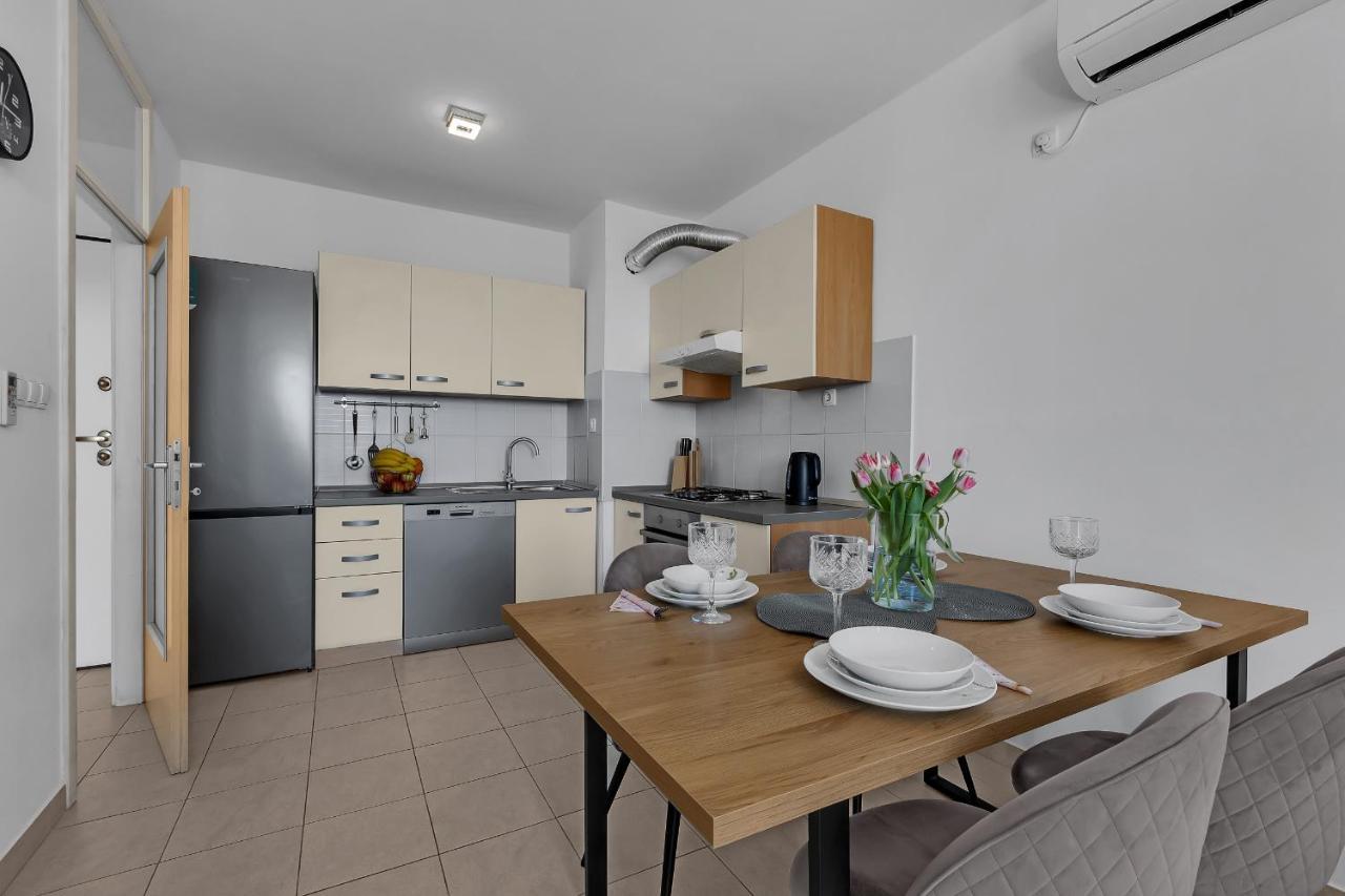Apartman Magnolia Makarska Exterior foto