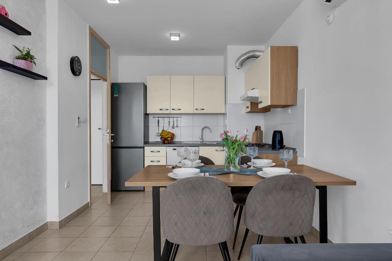 Apartman Magnolia Makarska Exterior foto